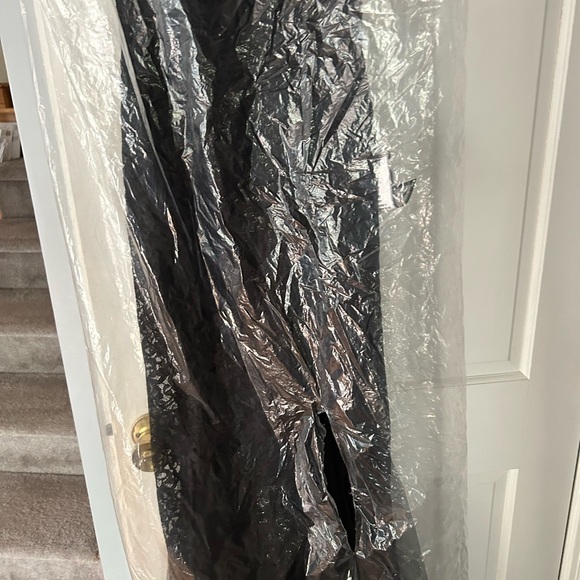 Brand new lace prom/formal black gown size 1 - Picture 1 of 3